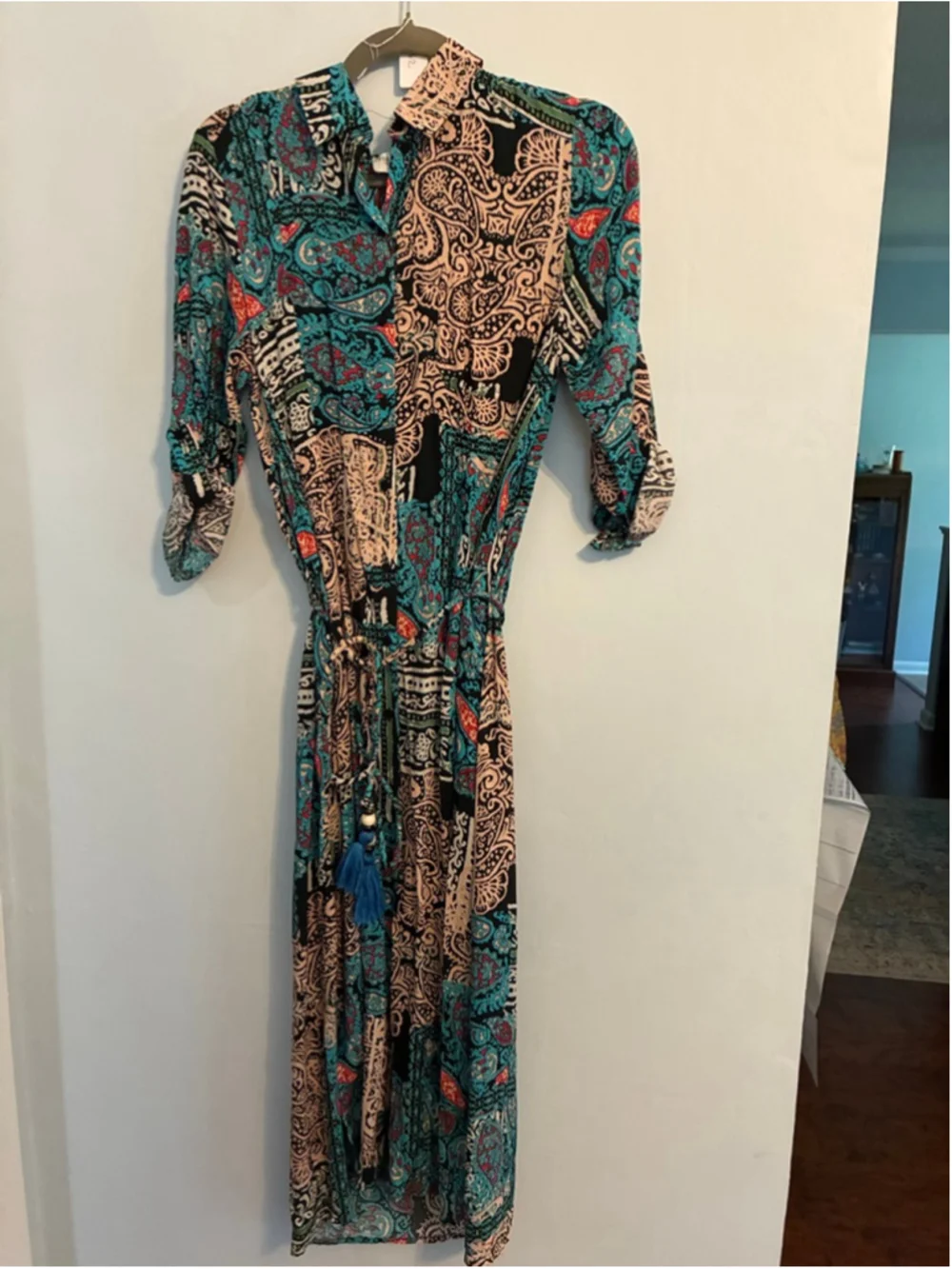 0256 NWT Size Small **Dress Forum** Turquoise Dress with Abstract Colors. - Picture 3 of 14